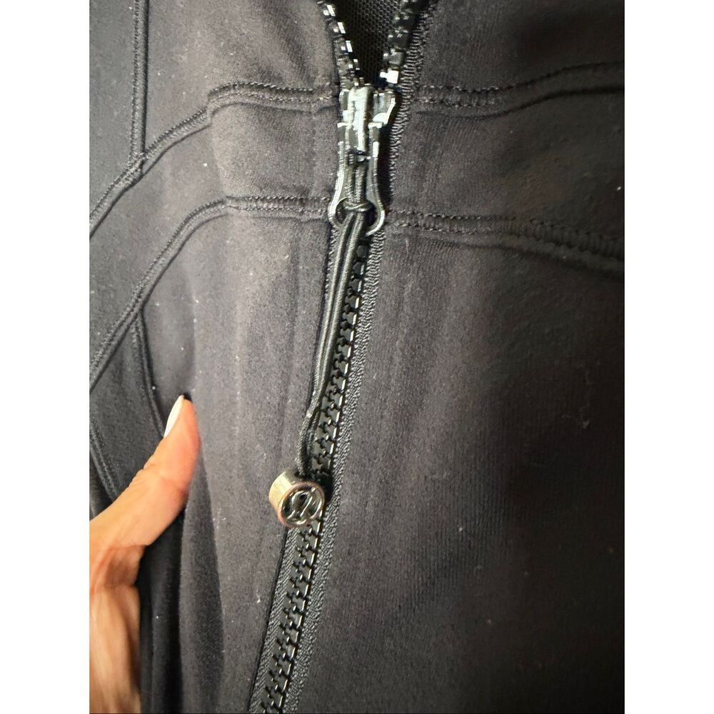Lululemon Define Athletic Jacket - image 3